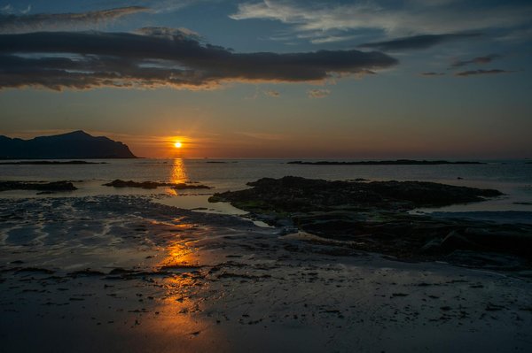 Discovering Autumn's Beauty: A Comprehensive Photographer's Handbook for Cotswold's Vibrant Fall Colors